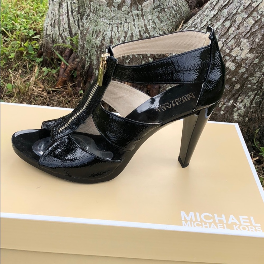 Shoes - Picture 2 of 2